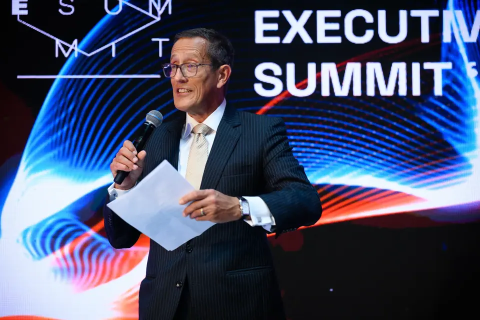 Prelegent na scenie Executive Summit — poprzednie edycje