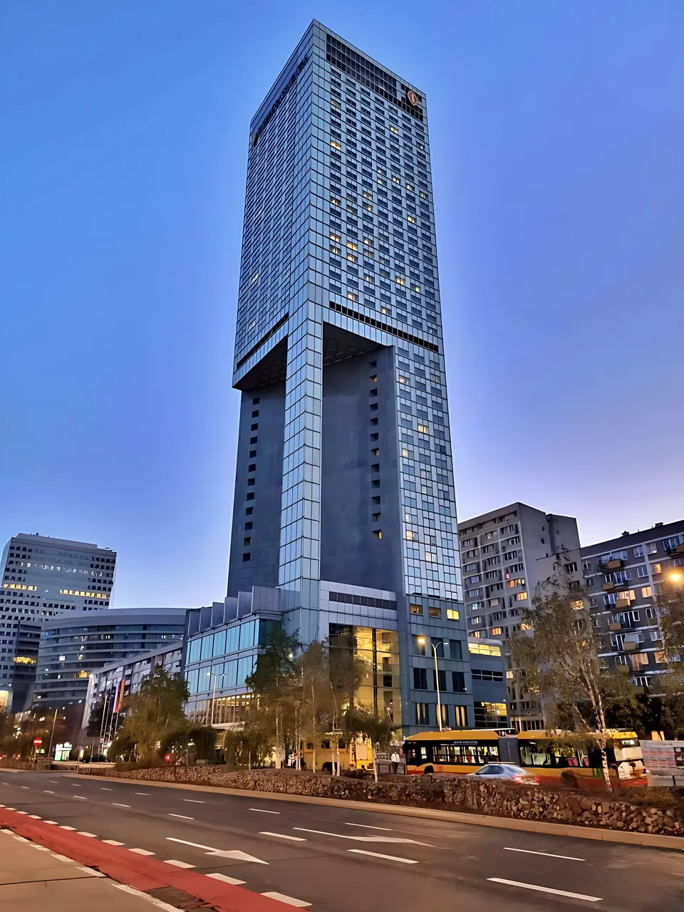 Wieża hotelu InterContinental Warszawa
