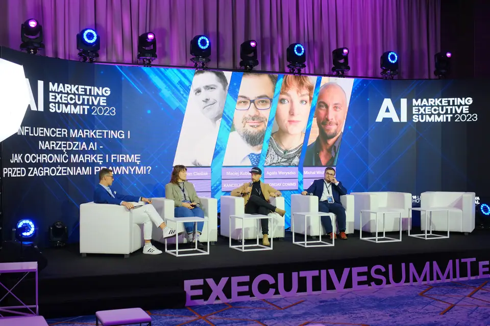 A panel on the AI Marketing Innovation Executive Summit 2023 stage at InterContinental Warsaw