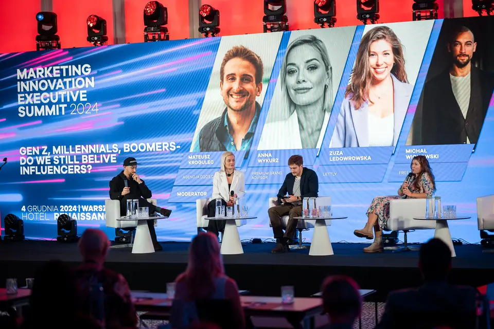 The panel „Gen Z, Millennials, Boomers – do we still believe influencers?” on the EXS 2024 main stage