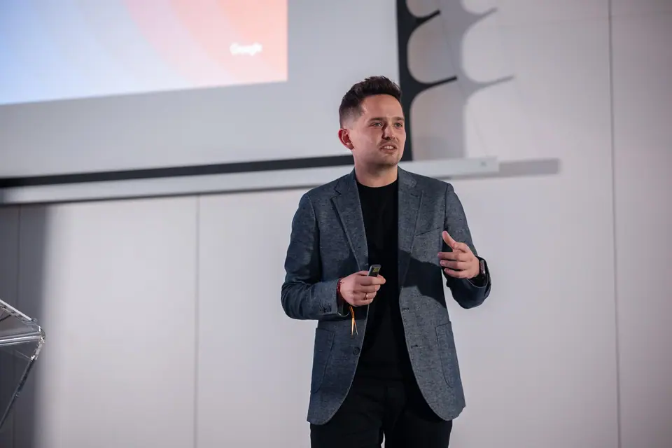 Wystąpienie w sali warsztatowej EXS 2024